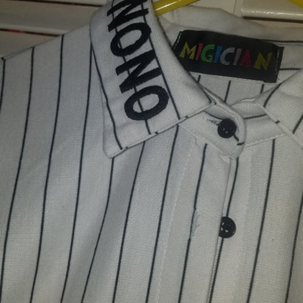 Black/White Stiped Button Down w/ Accented Collar